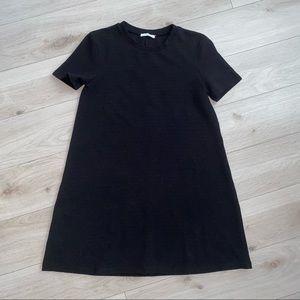 Black t short plain dress